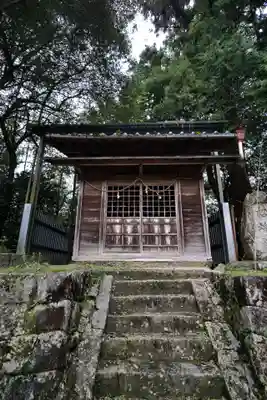 蚕霊神社の本殿・本堂