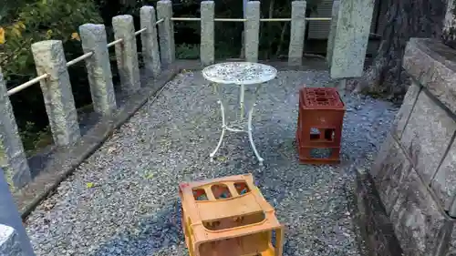 國司神社の庭園