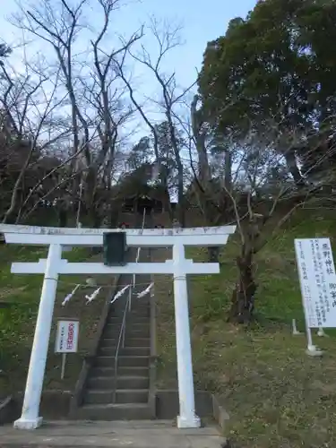 熊野神社の鳥居