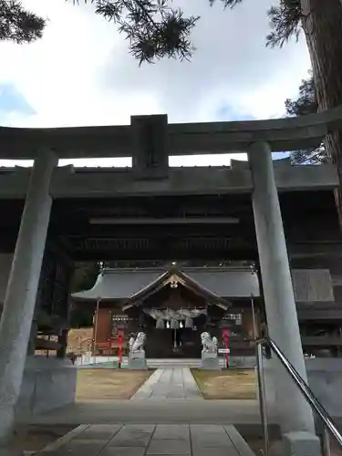 鷹日神社の鳥居