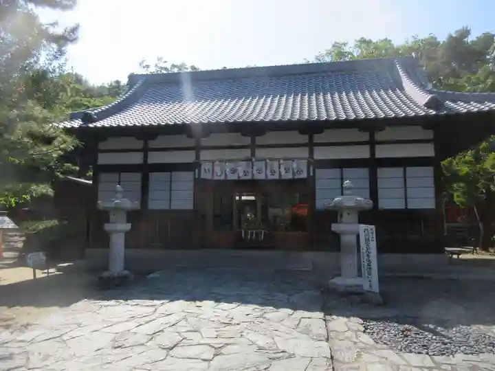 玉津島神社の本殿・本堂
