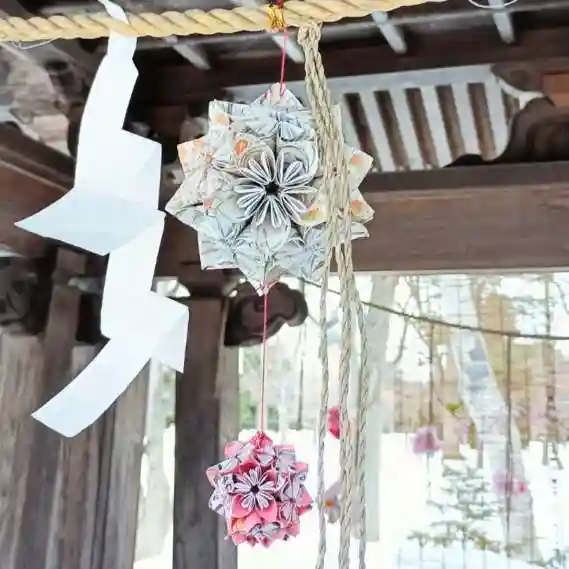 彌彦神社 (伊夜日子神社)の芸術