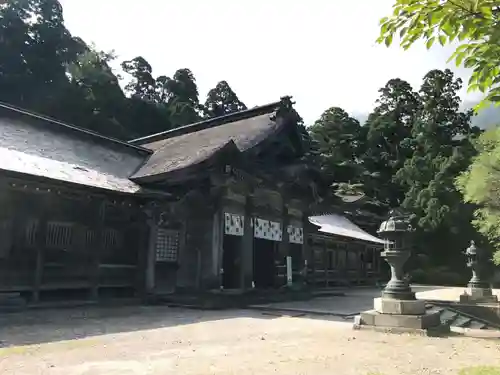 大神山神社奥宮の本殿