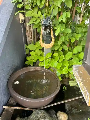 密修寺の手水舎