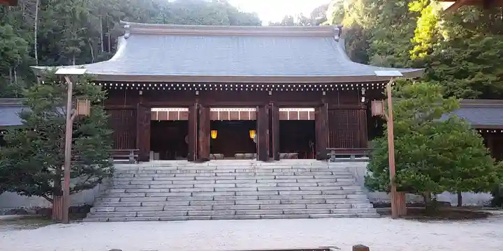 近江神宮の本殿・本堂