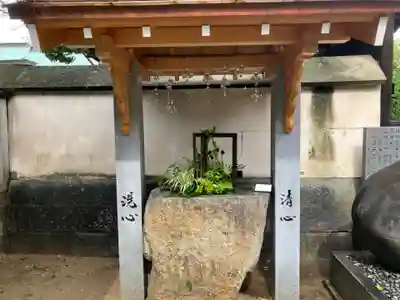 三津厳島神社の手水舎