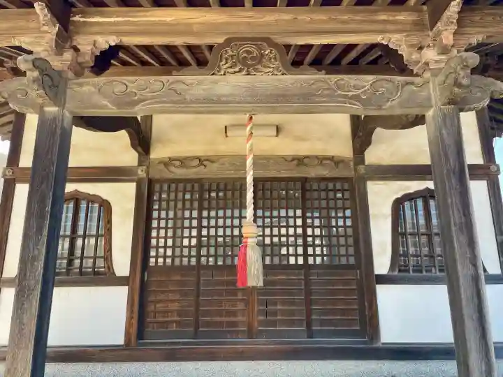 天王院の{uncategorized: "未分類", other: "その他", undefined: "問題あり", building: "その他建物", grave: "お墓", sacred_gate: "鳥居", guardian: "狛犬", statue: "像", buddha: "仏像", history: "歴史", nature: "自然", garden: "庭園", animal: "動物", pagoda: "塔", temizu: "手水舎", mountain_gate: "山門・神門", sanctuary: "本殿・本堂", subordinate: "末社・摂社", art: "芸術", scenery: "景色", jizo: "地蔵", ema: "絵馬", goshuin: "御朱印", omikuji: "おみくじ", items: "授与品その他", amulet: "お守り", goshuincho: "御朱印帳", eats: "食事", festival: "お祭り", votive_dance: "神楽", shichigosan: "七五三参", wedding: "結婚式", experience: "体験その他", initially: "初詣", around: "周辺", anti_infection: "感染症対策"}