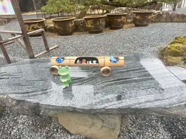 楽法寺(雨引観音)の{uncategorized: "未分類", other: "その他", undefined: "問題あり", building: "その他建物", grave: "お墓", sacred_gate: "鳥居", guardian: "狛犬", statue: "像", buddha: "仏像", history: "歴史", nature: "自然", garden: "庭園", animal: "動物", pagoda: "塔", temizu: "手水舎", mountain_gate: "山門・神門", sanctuary: "本殿・本堂", subordinate: "末社・摂社", art: "芸術", scenery: "景色", jizo: "地蔵", ema: "絵馬", goshuin: "御朱印", omikuji: "おみくじ", items: "授与品その他", amulet: "お守り", goshuincho: "御朱印帳", eats: "食事", festival: "お祭り", votive_dance: "神楽", shichigosan: "七五三参", wedding: "結婚式", experience: "体験その他", initially: "初詣", around: "周辺", anti_infection: "感染症対策"}