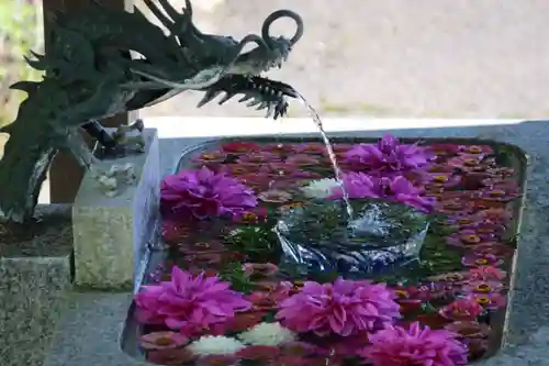 木幡山隠津島神社(二本松市)の手水舎