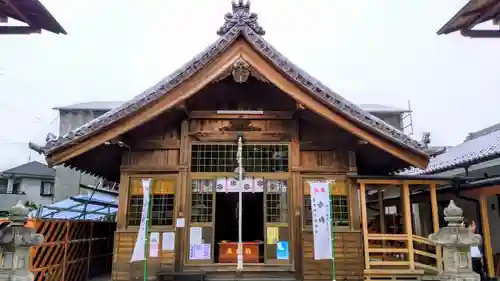 星神社の本殿