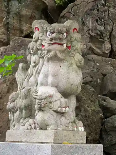 師岡熊野神社の狛犬