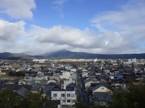 建勲神社の景色