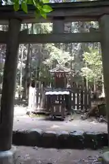 大神神社の末社