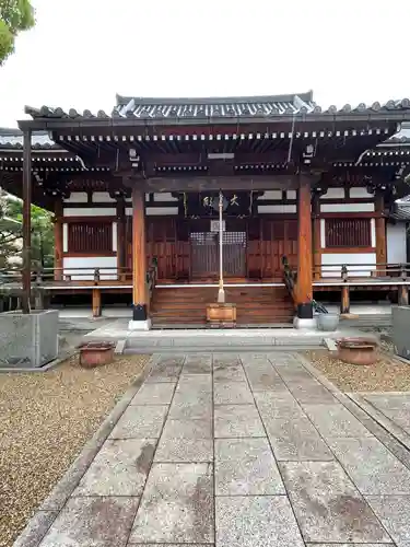 法心寺の本殿・本堂