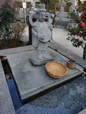 太上神社の{uncategorized: "未分類", other: "その他", undefined: "問題あり", building: "その他建物", grave: "お墓", sacred_gate: "鳥居", guardian: "狛犬", statue: "像", buddha: "仏像", history: "歴史", nature: "自然", garden: "庭園", animal: "動物", pagoda: "塔", temizu: "手水舎", mountain_gate: "山門・神門", sanctuary: "本殿・本堂", subordinate: "末社・摂社", art: "芸術", scenery: "景色", jizo: "地蔵", ema: "絵馬", goshuin: "御朱印", omikuji: "おみくじ", items: "授与品その他", amulet: "お守り", goshuincho: "御朱印帳", eats: "食事", festival: "お祭り", votive_dance: "神楽", shichigosan: "七五三参", wedding: "結婚式", experience: "体験その他", initially: "初詣", around: "周辺", anti_infection: "感染症対策"}