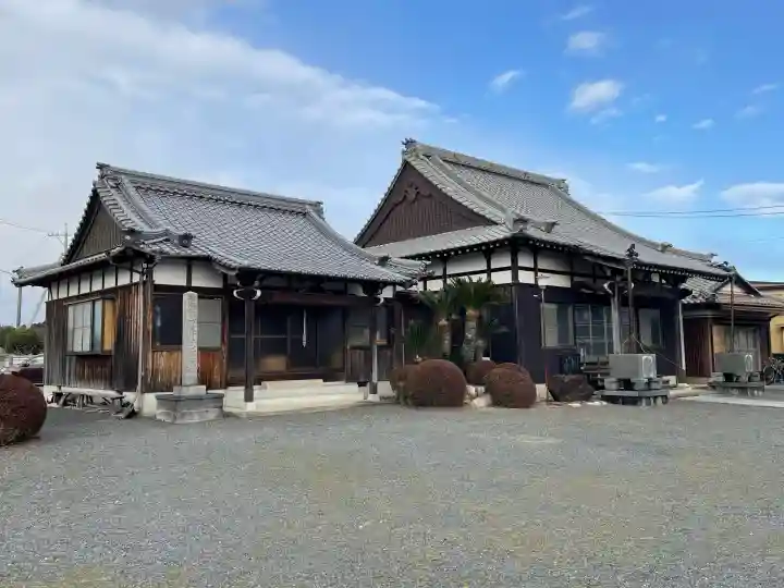 常念寺の{uncategorized: "未分類", other: "その他", undefined: "問題あり", building: "その他建物", grave: "お墓", sacred_gate: "鳥居", guardian: "狛犬", statue: "像", buddha: "仏像", history: "歴史", nature: "自然", garden: "庭園", animal: "動物", pagoda: "塔", temizu: "手水舎", mountain_gate: "山門・神門", sanctuary: "本殿・本堂", subordinate: "末社・摂社", art: "芸術", scenery: "景色", jizo: "地蔵", ema: "絵馬", goshuin: "御朱印", omikuji: "おみくじ", items: "授与品その他", amulet: "お守り", goshuincho: "御朱印帳", eats: "食事", festival: "お祭り", votive_dance: "神楽", shichigosan: "七五三参", wedding: "結婚式", experience: "体験その他", initially: "初詣", around: "周辺", anti_infection: "感染症対策"}