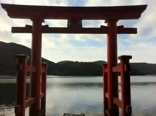 箱根神社の鳥居