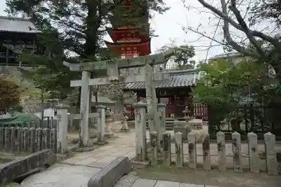 荒胡子神社の鳥居