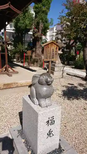 三輪神社の狛犬