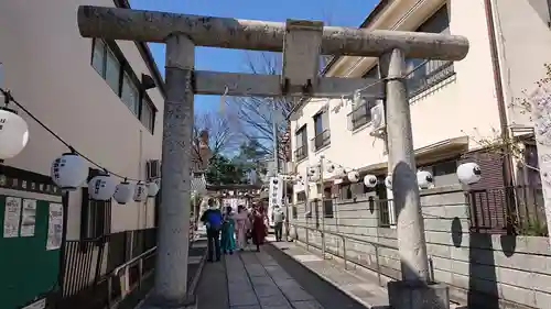 川越熊野神社の鳥居