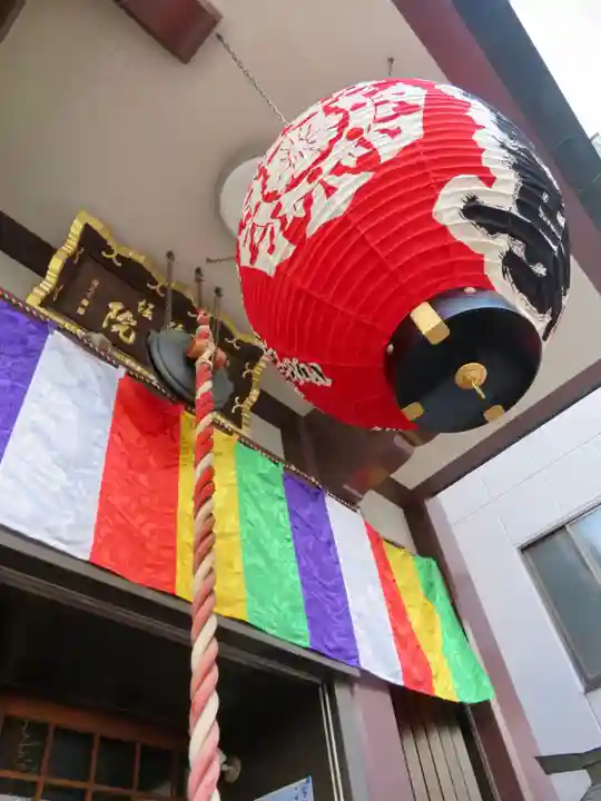 薬研堀不動院(川崎大師東京別院)の本殿・本堂