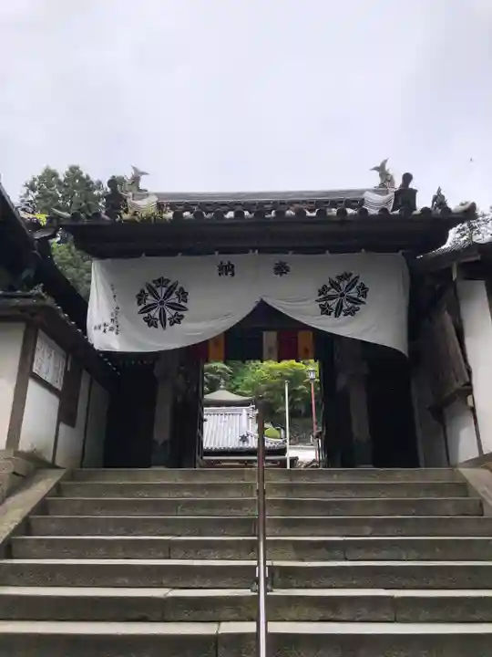 宝山寺(奈良県)