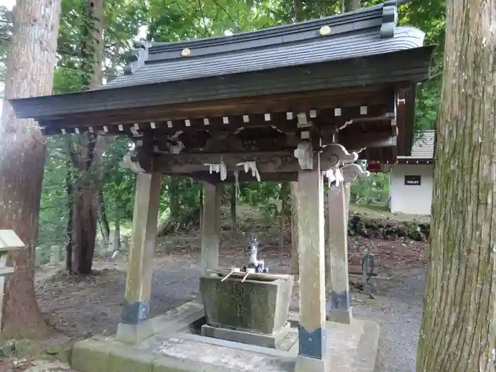 山中浅間神社の手水舎
