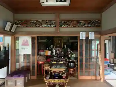 龍田寺の本殿・本堂