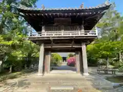 伊勢の国 四天王寺の山門