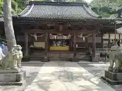 石浦神社の本殿