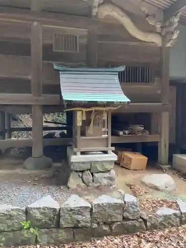 若宮八幡神社の末社