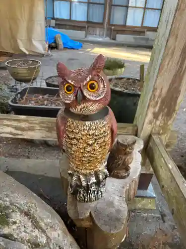 岩戸別神社の{uncategorized: "未分類", other: "その他", undefined: "問題あり", building: "その他建物", grave: "お墓", sacred_gate: "鳥居", guardian: "狛犬", statue: "像", buddha: "仏像", history: "歴史", nature: "自然", garden: "庭園", animal: "動物", pagoda: "塔", temizu: "手水舎", mountain_gate: "山門・神門", sanctuary: "本殿・本堂", subordinate: "末社・摂社", art: "芸術", scenery: "景色", jizo: "地蔵", ema: "絵馬", goshuin: "御朱印", omikuji: "おみくじ", items: "授与品その他", amulet: "お守り", goshuincho: "御朱印帳", eats: "食事", festival: "お祭り", votive_dance: "神楽", shichigosan: "七五三参", wedding: "結婚式", experience: "体験その他", initially: "初詣", around: "周辺", anti_infection: "感染症対策"}