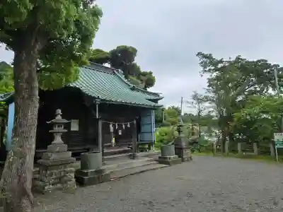八雲神社（北鎌倉・山ノ内）の{uncategorized: "未分類", other: "その他", undefined: "問題あり", building: "その他建物", grave: "お墓", sacred_gate: "鳥居", guardian: "狛犬", statue: "像", buddha: "仏像", history: "歴史", nature: "自然", garden: "庭園", animal: "動物", pagoda: "塔", temizu: "手水舎", mountain_gate: "山門・神門", sanctuary: "本殿・本堂", subordinate: "末社・摂社", art: "芸術", scenery: "景色", jizo: "地蔵", ema: "絵馬", goshuin: "御朱印", omikuji: "おみくじ", items: "授与品その他", amulet: "お守り", goshuincho: "御朱印帳", eats: "食事", festival: "お祭り", votive_dance: "神楽", shichigosan: "七五三参", wedding: "結婚式", experience: "体験その他", initially: "初詣", around: "周辺", anti_infection: "感染症対策"}