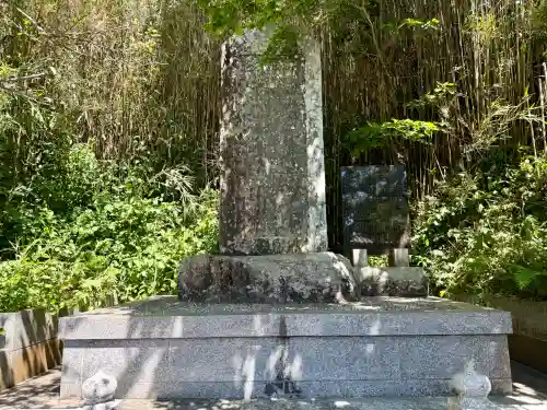 洲崎神社の{uncategorized: "未分類", other: "その他", undefined: "問題あり", building: "その他建物", grave: "お墓", sacred_gate: "鳥居", guardian: "狛犬", statue: "像", buddha: "仏像", history: "歴史", nature: "自然", garden: "庭園", animal: "動物", pagoda: "塔", temizu: "手水舎", mountain_gate: "山門・神門", sanctuary: "本殿・本堂", subordinate: "末社・摂社", art: "芸術", scenery: "景色", jizo: "地蔵", ema: "絵馬", goshuin: "御朱印", omikuji: "おみくじ", items: "授与品その他", amulet: "お守り", goshuincho: "御朱印帳", eats: "食事", festival: "お祭り", votive_dance: "神楽", shichigosan: "七五三参", wedding: "結婚式", experience: "体験その他", initially: "初詣", around: "周辺", anti_infection: "感染症対策"}