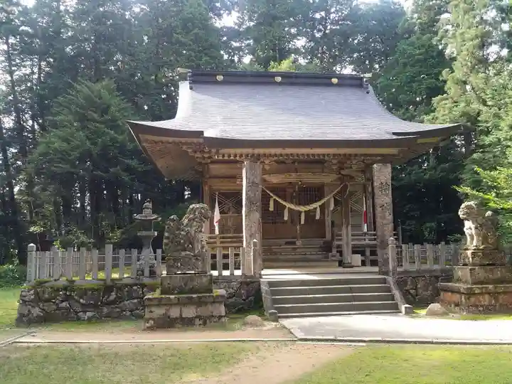 粟鹿神社の本殿・本堂