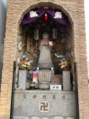 聖母地蔵尊の地蔵