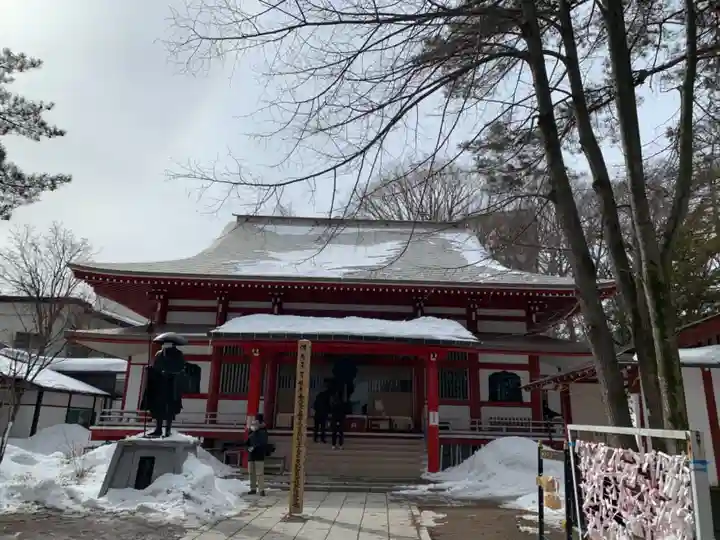 光泉寺の本殿・本堂