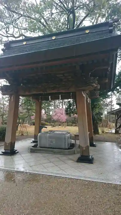 山神社の手水舎
