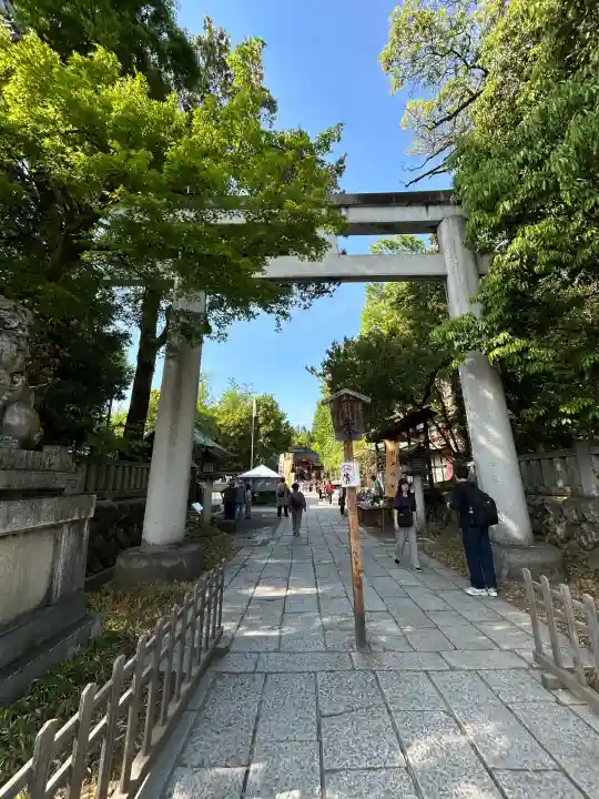 秩父神社の{uncategorized: "未分類", other: "その他", undefined: "問題あり", building: "その他建物", grave: "お墓", sacred_gate: "鳥居", guardian: "狛犬", statue: "像", buddha: "仏像", history: "歴史", nature: "自然", garden: "庭園", animal: "動物", pagoda: "塔", temizu: "手水舎", mountain_gate: "山門・神門", sanctuary: "本殿・本堂", subordinate: "末社・摂社", art: "芸術", scenery: "景色", jizo: "地蔵", ema: "絵馬", goshuin: "御朱印", omikuji: "おみくじ", items: "授与品その他", amulet: "お守り", goshuincho: "御朱印帳", eats: "食事", festival: "お祭り", votive_dance: "神楽", shichigosan: "七五三参", wedding: "結婚式", experience: "体験その他", initially: "初詣", around: "周辺", anti_infection: "感染症対策"}