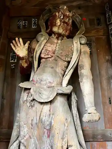 雲峰寺の仏像