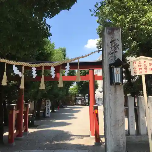 率川神社（大神神社摂社）の鳥居