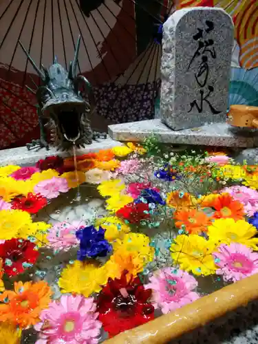 札幌諏訪神社の手水舎