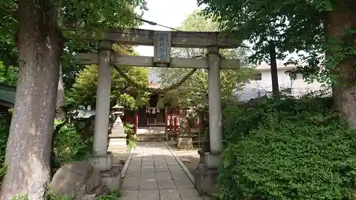 高津諏訪神社の鳥居