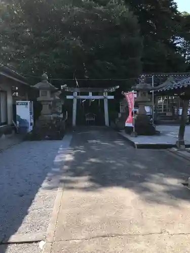 粟嶋神社の建物その他