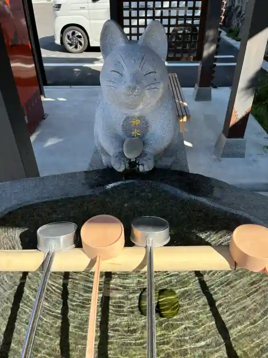 お松大権現の{uncategorized: "未分類", other: "その他", undefined: "問題あり", building: "その他建物", grave: "お墓", sacred_gate: "鳥居", guardian: "狛犬", statue: "像", buddha: "仏像", history: "歴史", nature: "自然", garden: "庭園", animal: "動物", pagoda: "塔", temizu: "手水舎", mountain_gate: "山門・神門", sanctuary: "本殿・本堂", subordinate: "末社・摂社", art: "芸術", scenery: "景色", jizo: "地蔵", ema: "絵馬", goshuin: "御朱印", omikuji: "おみくじ", items: "授与品その他", amulet: "お守り", goshuincho: "御朱印帳", eats: "食事", festival: "お祭り", votive_dance: "神楽", shichigosan: "七五三参", wedding: "結婚式", experience: "体験その他", initially: "初詣", around: "周辺", anti_infection: "感染症対策"}