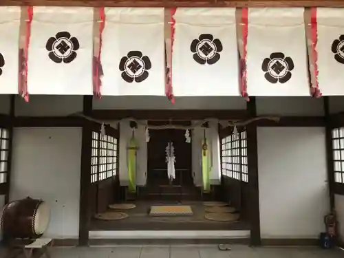 松陰神社の本殿