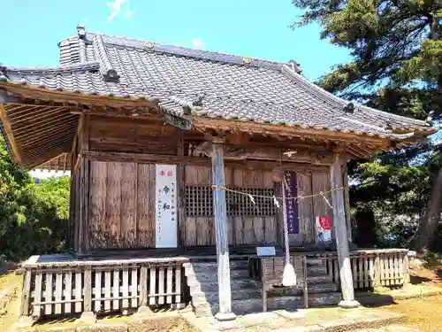 八幡神社の本殿・本堂
