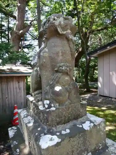 足寄神社の狛犬