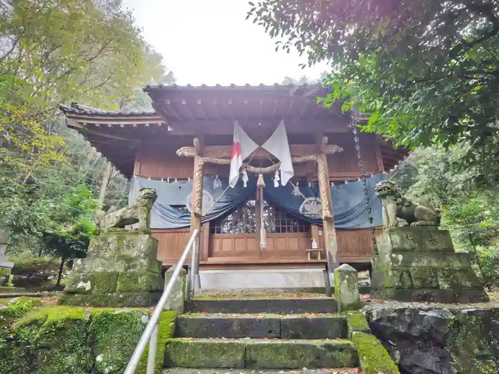 熊野神社の本殿・本堂