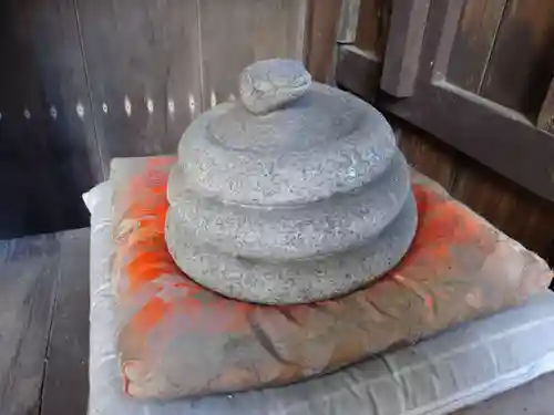 神明社の末社・摂社